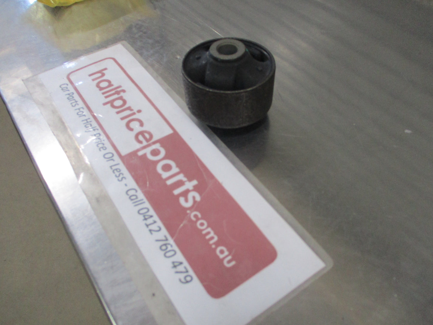 Kia Carnival/Sorento Genuine Front Lower Arm Bush New Part