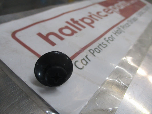 Mazda CX-7/5/6/3/MPV/626/323 Genuine Guard Liner Fastener Clip New Part