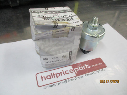 Nissan Skyline / Stagae / Laurel / 300ZX Genuine Oil Pressure Switch Sensor New Part