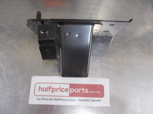 Ford Laser KJ Genuine Front Left Hand Bumper Stay Bracket New Part
