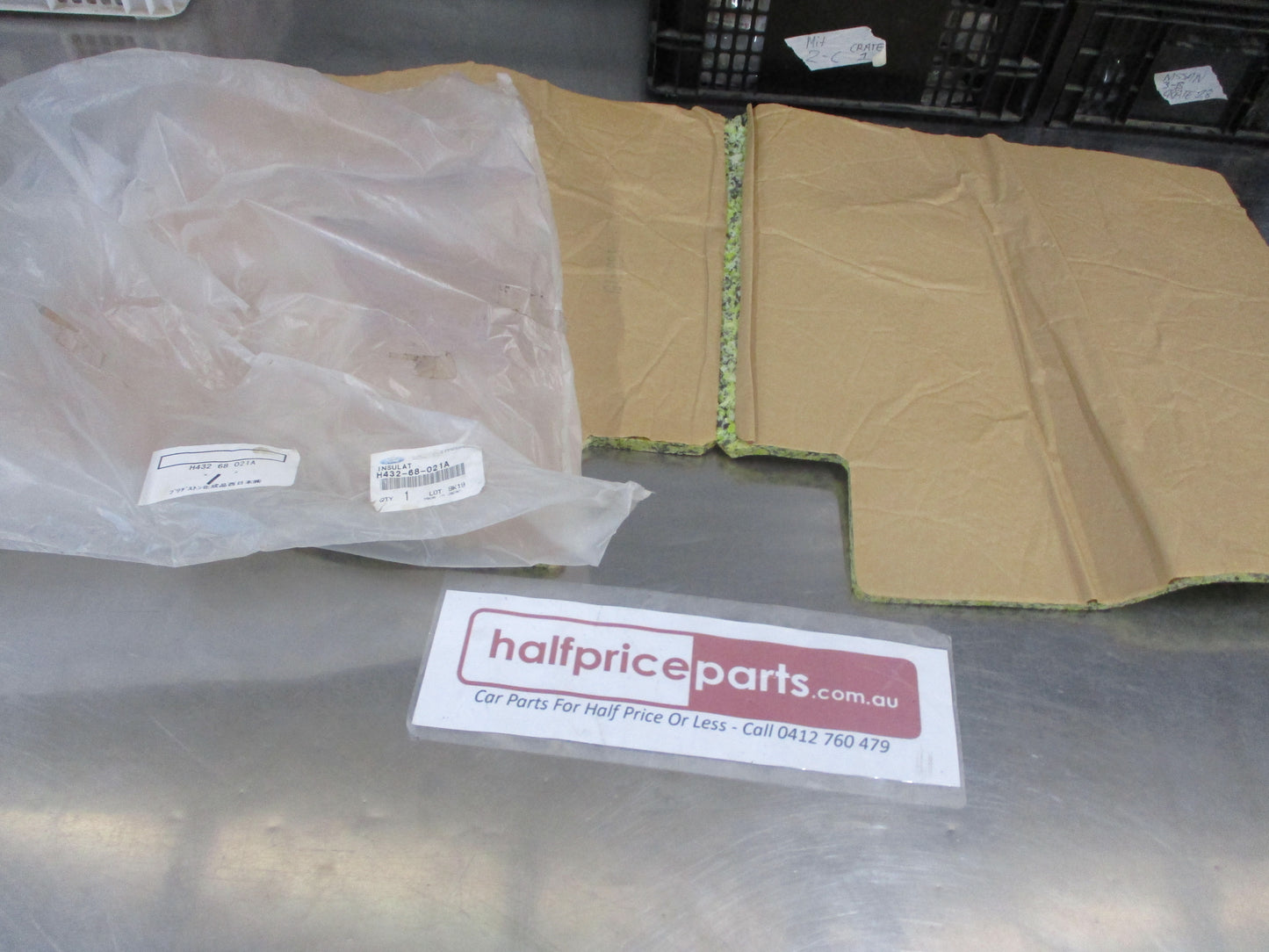 Mazda 929/Ford Escape Genuine Front Roof Insulation No.1 New Part