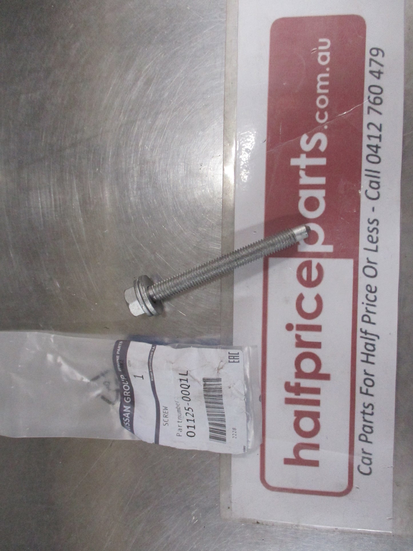 Nissan Juke Genuine Front Cross Member To Chassis Arm Bolt New Part