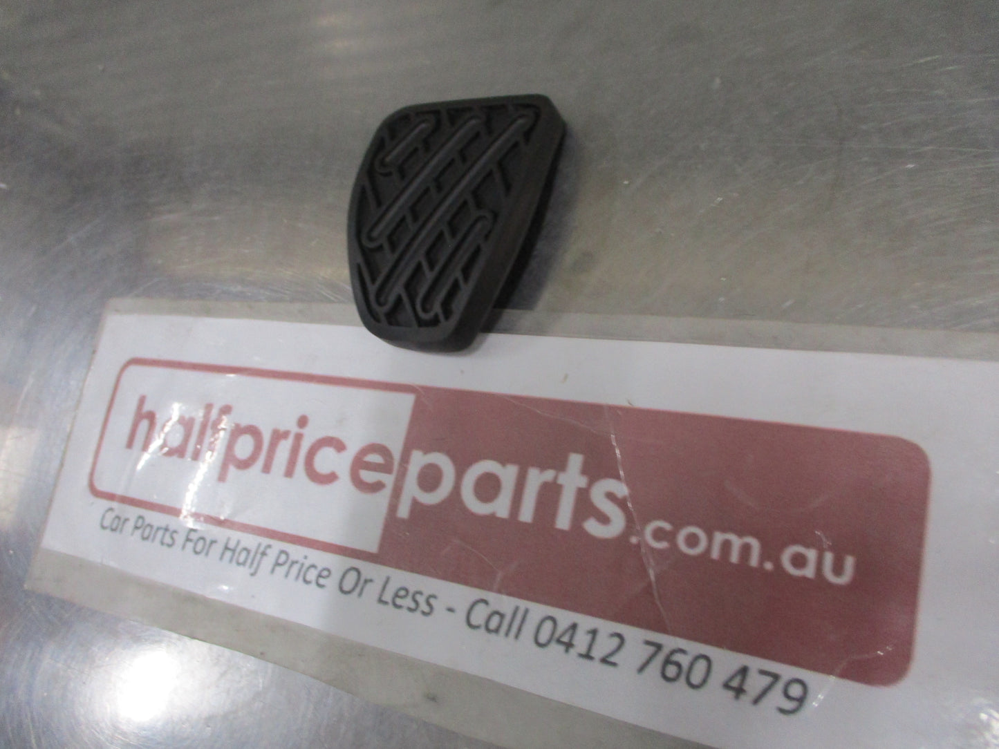 Nissan Qashqai Series II Genuine Brake Or Clutch Rubber Pedal Pad New Part