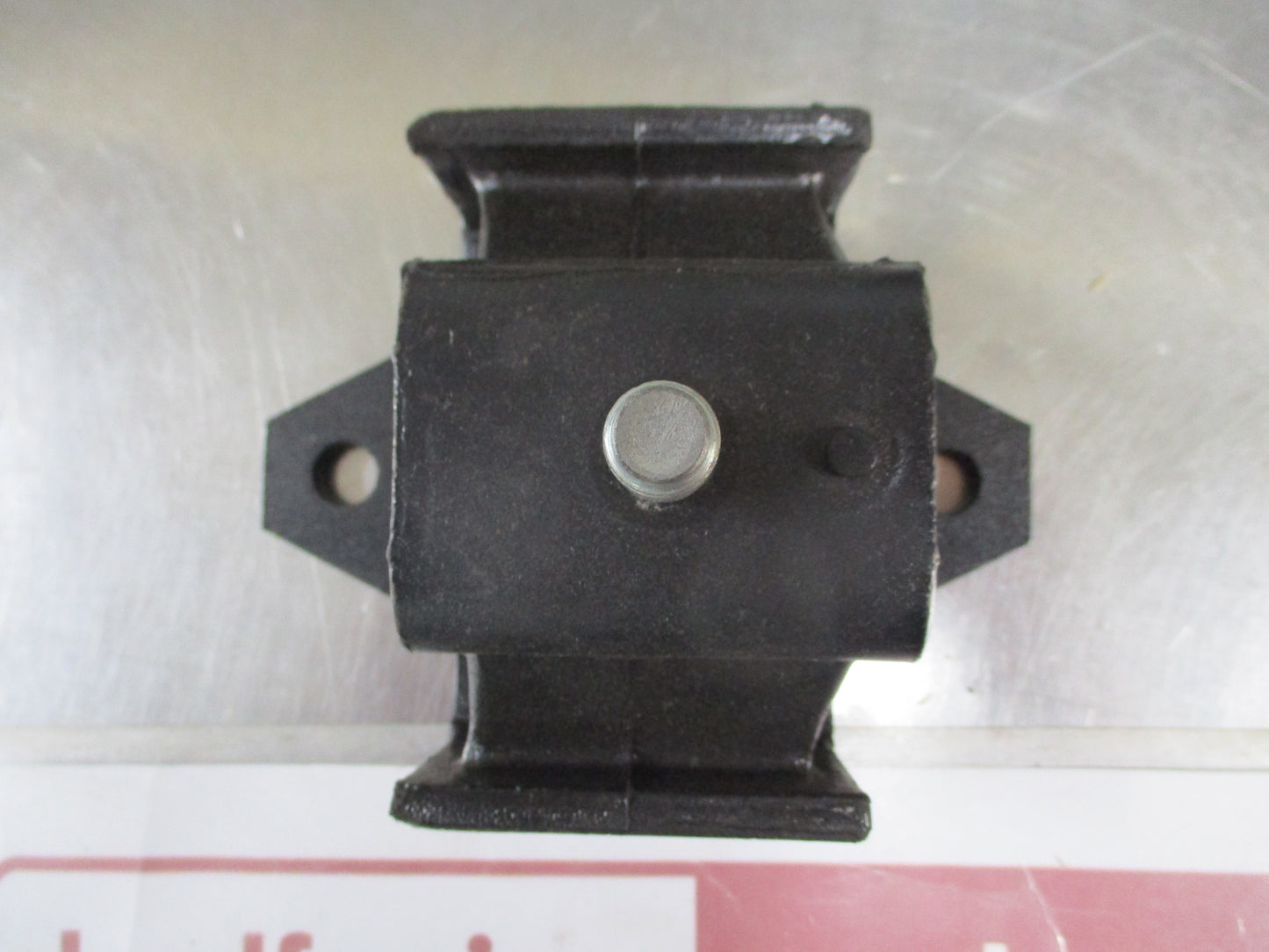 Nissan GQ/GU Genuine Gear Box Mount New Part