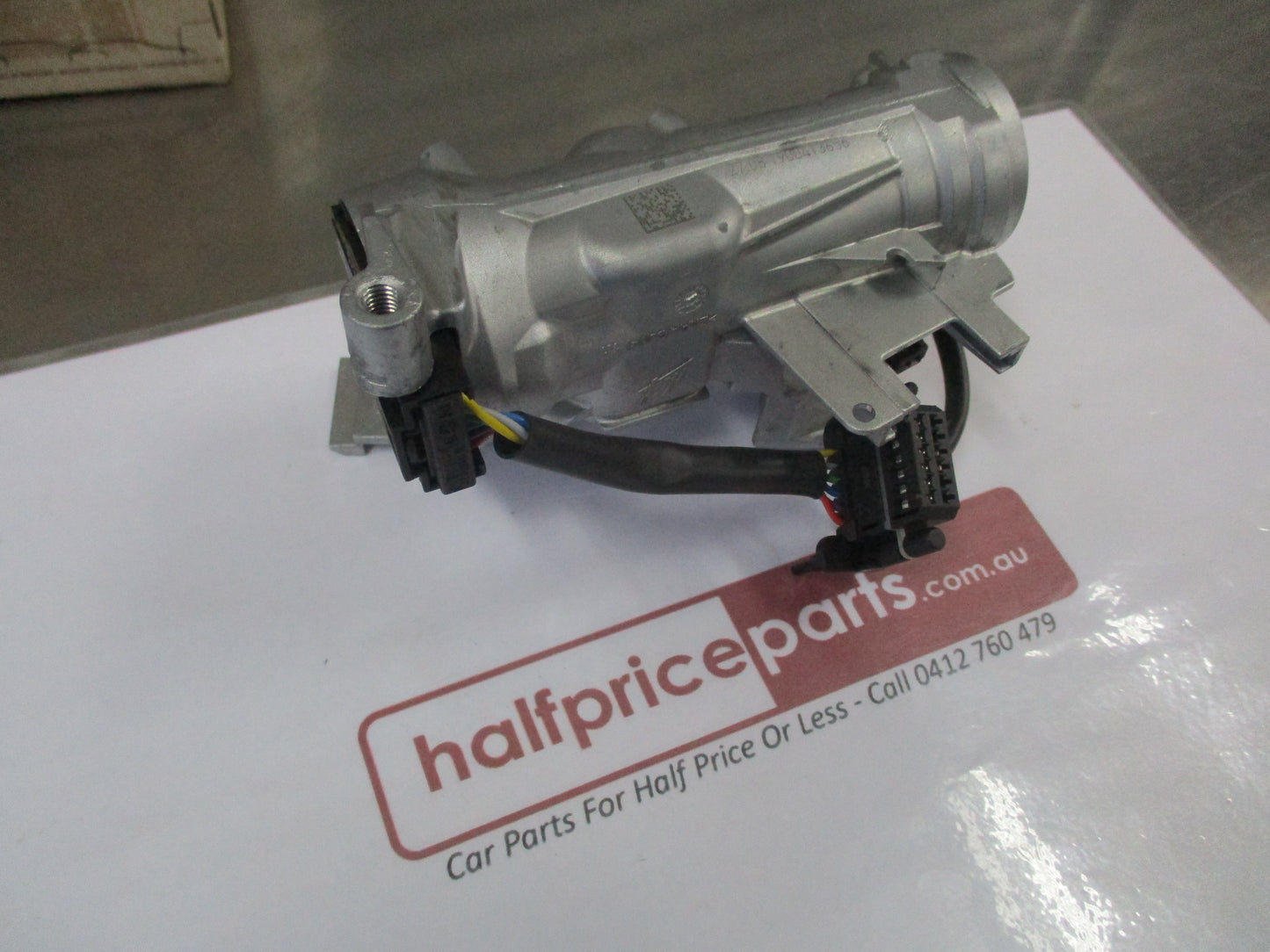 Volkswagen Golf MK5 / Jetta / Audi A3 / TT Genuine Ignition Lock Housing New Part