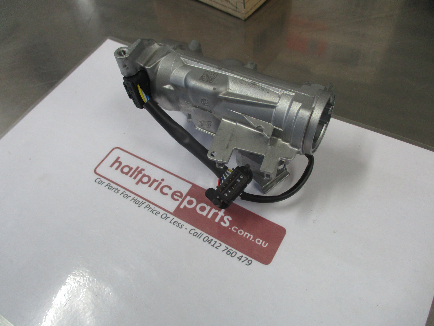 Volkswagen Golf MK5 / Jetta / Audi A3 / TT Genuine Ignition Lock Housing New Part