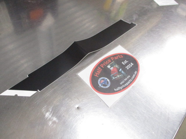 Hyundai Tucson Genuine Right Rear Door Black Out Tape New Part