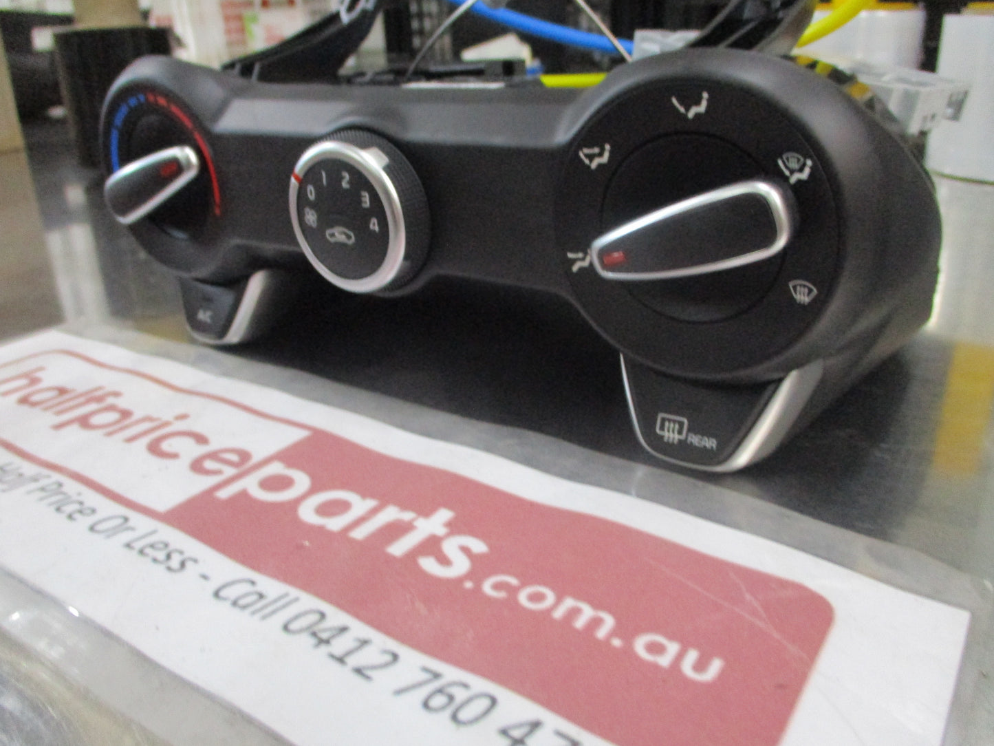 Kia Rio YB Genuine Heater Control Panel A/C Assembly New Part