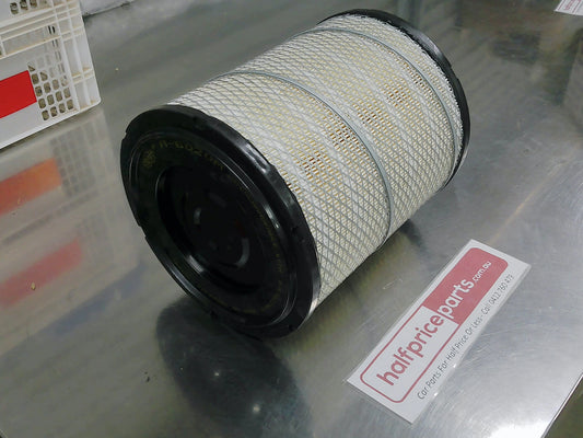 Sakura Air Filter Suits Isuzu NPR75/ELF Truck New Part