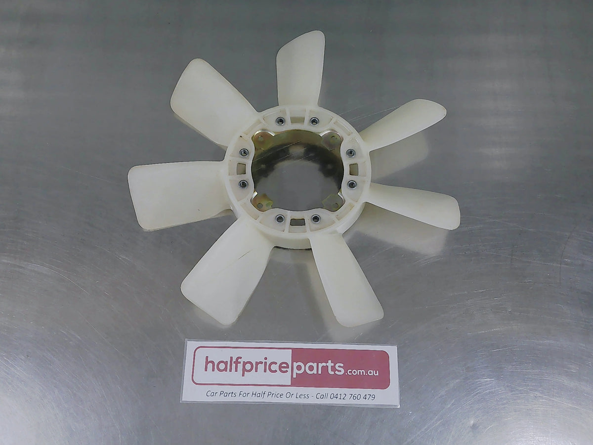Toyota Landcruiser VZJ95 Prado/Hilux/4Runner Genuine Radiator Fan New Part