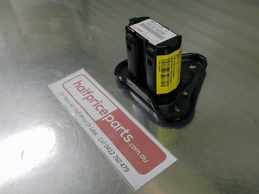Toyota Yaris Genuine Right Hand Rear Bumper Stay New Part