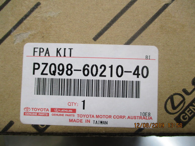 Toyota Prado 150 Genuine Front Park Assist 4 Head Kit Glacier White New Part