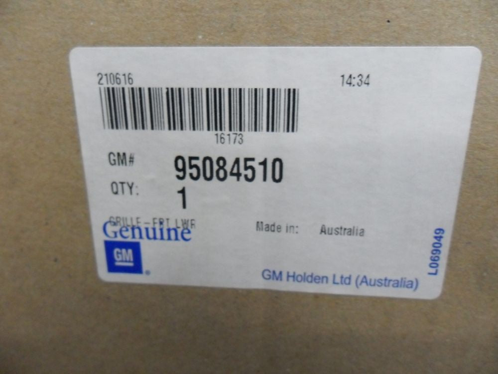 Holden Cruze JH Genuine Front Lower Grille. Brand New Part