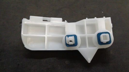 Toyota Corolla Genuine Right (Driver) Upper Rear Bumper Retainer New Part