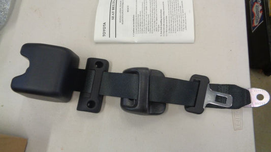 Toyota Hiace Genuine Rear No1-No3 Seat Belt New Part