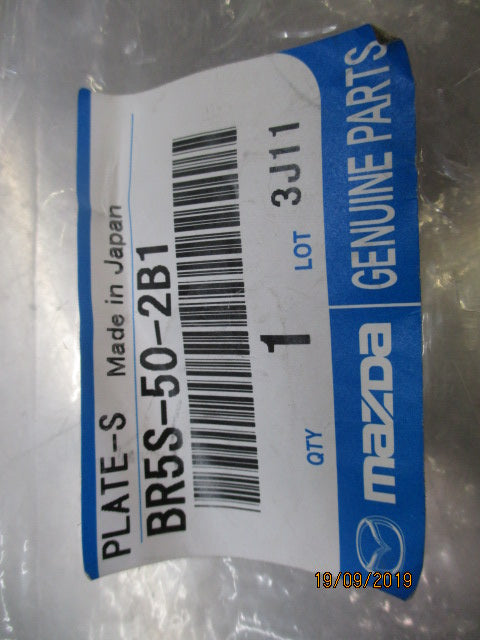 Mazda 3 BK Genuine Left Hand Front Bumper Bracket New Part