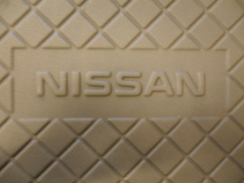 Nissan Pathfinder Genuine Rear Cargo Mat (Short) New Part
