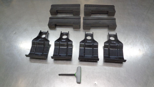 THULE Traverse Kit New Part Suitable for Toyota Corolla New part