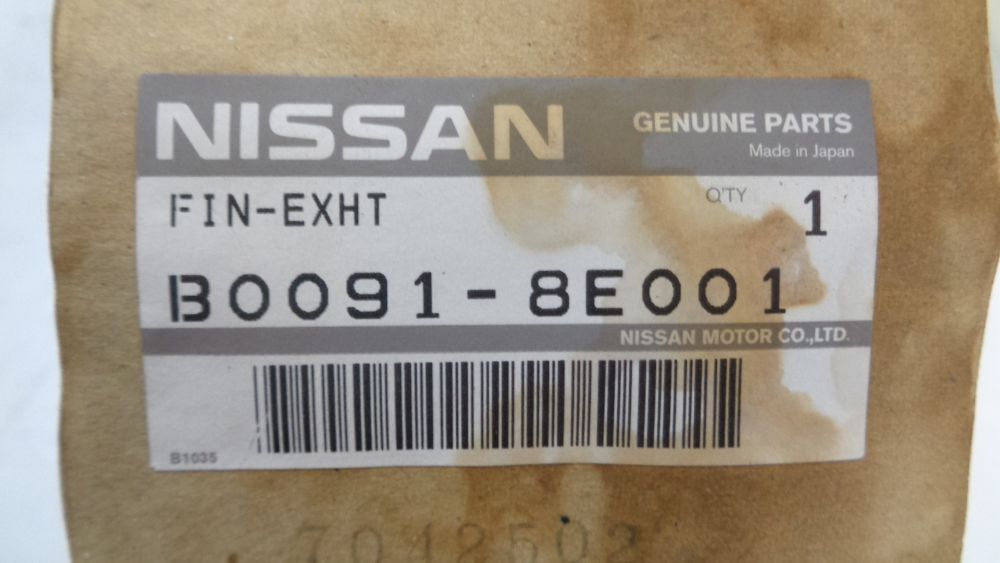 Nissan Xtrail T30 genuine Exhaust chrome exhaust tip New Part