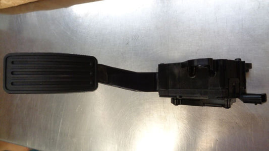 Nissan Patrol Y61 Genuine Accelerator Linkage Pedal Assy ZD30DDTI New Part