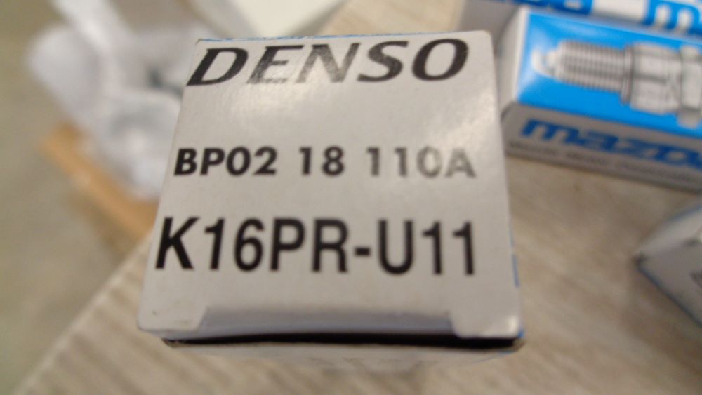 Mazda BF 323 Genuine Denso Idirum spark plug set 4 new part