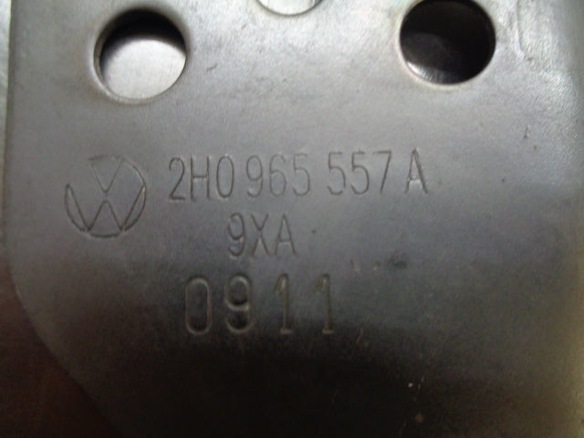 VW Amarok Genuine Additional Cooling Pump Bracket New Part