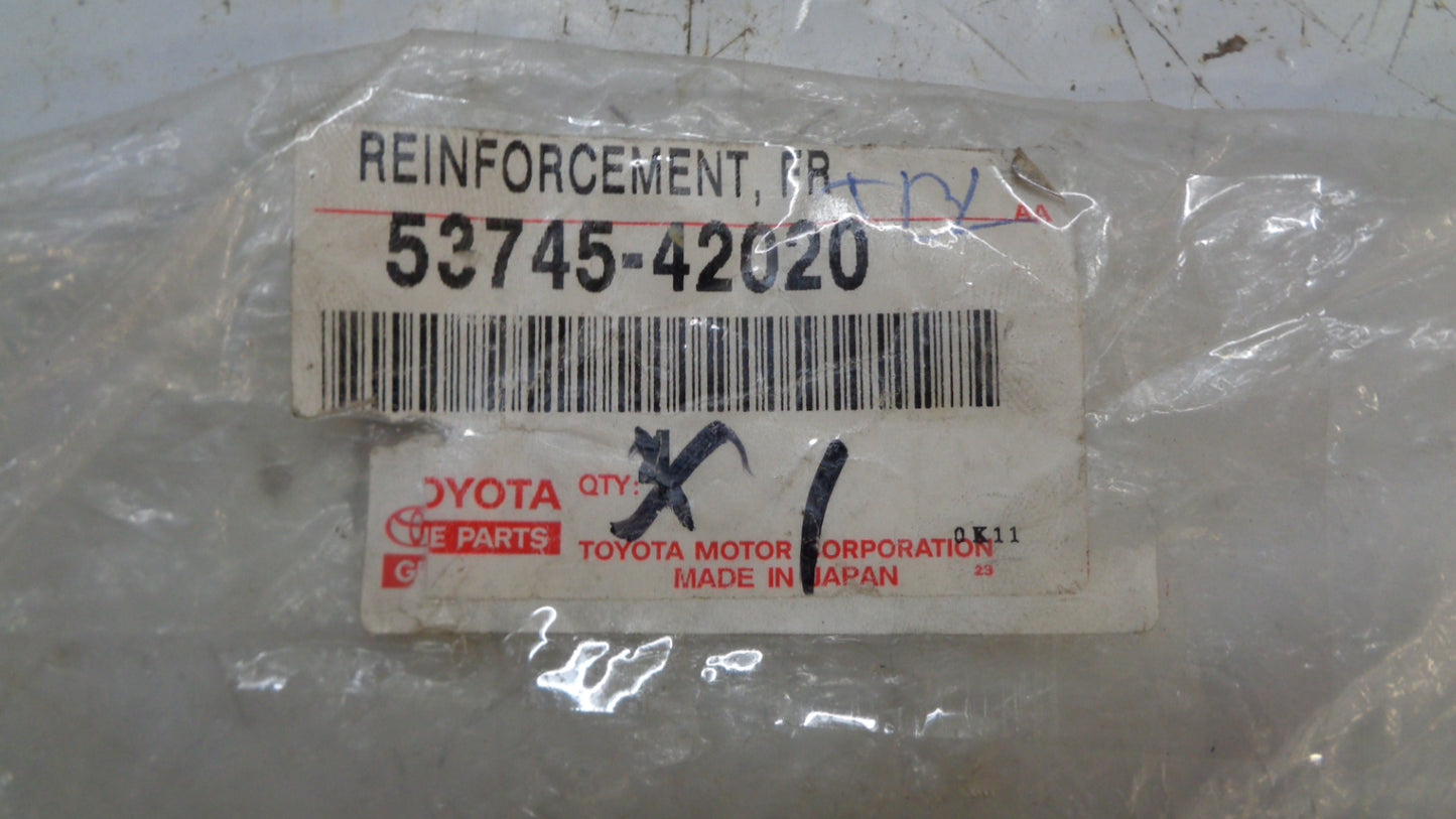 TOYOTA RAV4 GENUINE RIGHT (DRIVER) FRONT GUARD REINFORCEMENT REAR NEW PART