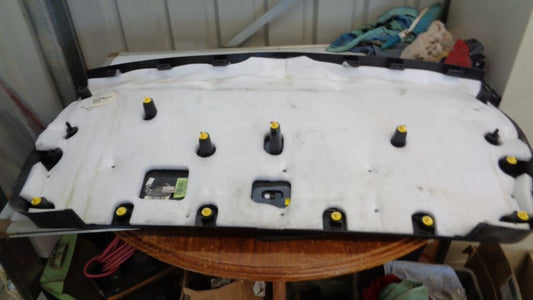 Mercedes-Benz ML 350 Genuine Tailgate trim USED VGC