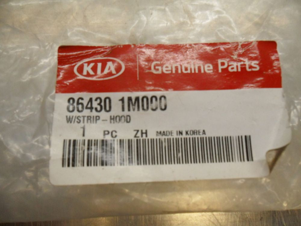 KIA Cerato Genuine Bonnet Weatherstrip New Part