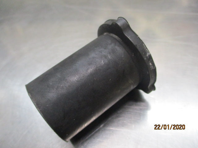 Nissan Navara D40T Genuine Rear Spring Bush New Part
