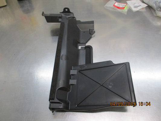 Nissan Tiida Genuine Right Hand Front Air Guide New Part
