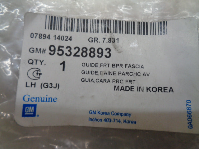 Holden Cruze Genuine Left Hand Front Bumper Bracket New Part