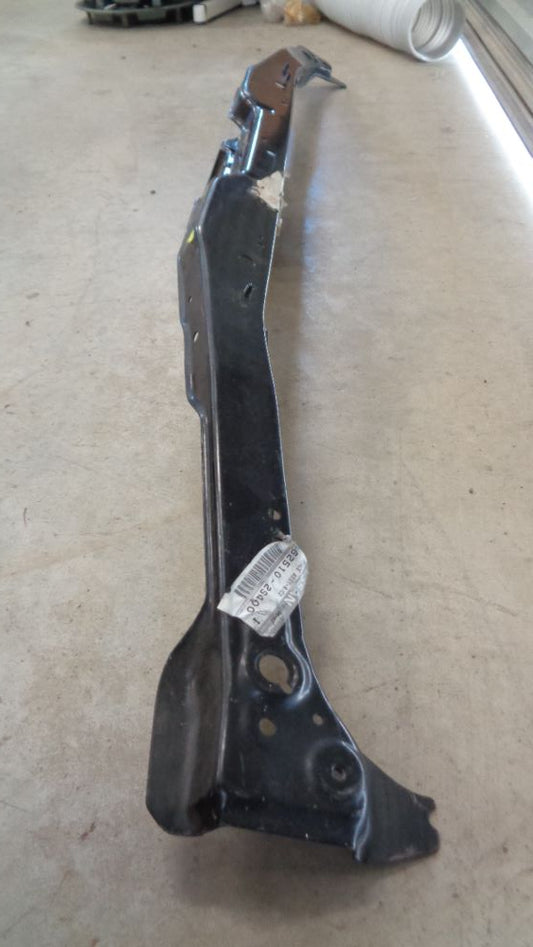 Nissan Navara D22 Genuine front pron & radiator core support new part