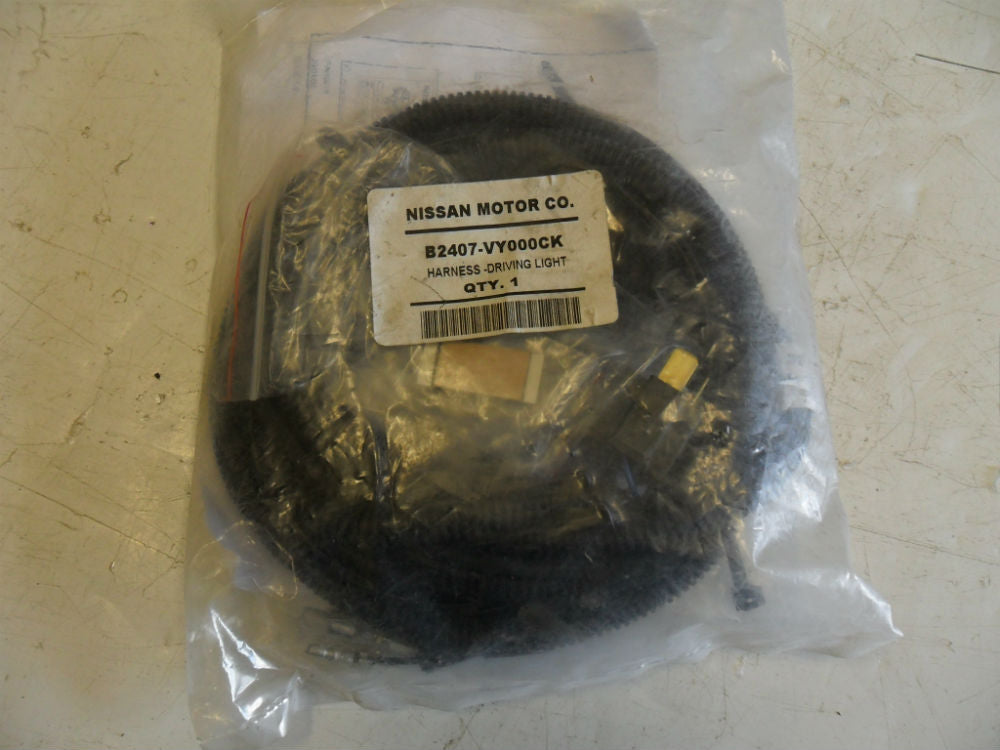 Nissan Navara D22 Genuine Driving Light Harness New part