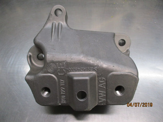 VW Golf VI Genuine Left Hand Gear Box Mount New Part