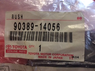 Toyota Landcruiser Genuine rear spring bushes FZJ78/79 HZJ78/79 New Part