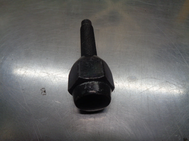 Nissan Y61 GU Patrol Genuine Spare Wheel Nut And Thread New Part