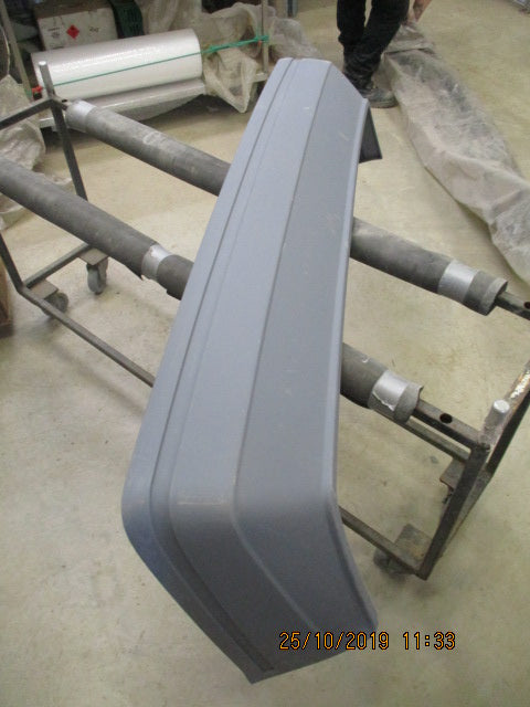 Alfa Romeo 75 Genuine Rear Bumper Cover New Part