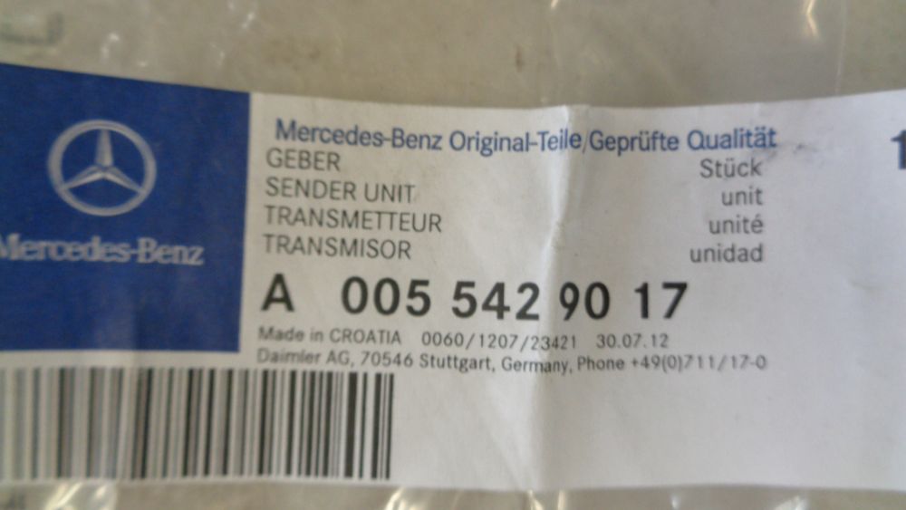 Mercedes-Benz Genuine Oil Pressure Switch New part