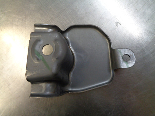 Isuzu D-Max Genuine Right Hand Front Bumper Bracket New Part