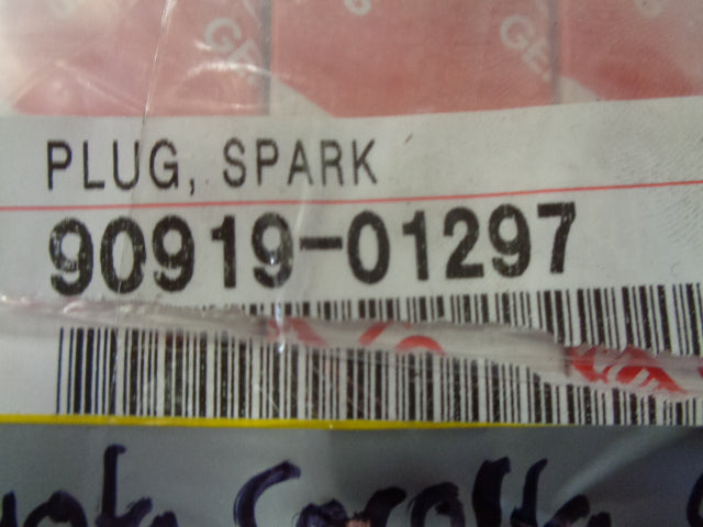Toyota Corolla Genuine Spark Plug Set Of 4 New Part