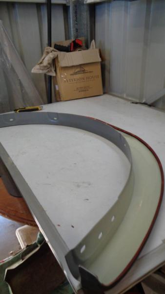 MITSUBISHI TRITON GENUINE RIGHT (DRIVER) REAR ACCESSORY REPLACEMENT FLARE