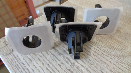 BMW Genuine set of 4 PDC sensor kit New Part