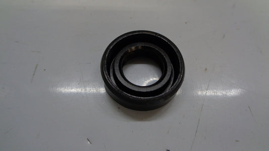 Toyota Yaris/Echo/Starlet Genuine Transmission Rod Oil Seal New Part