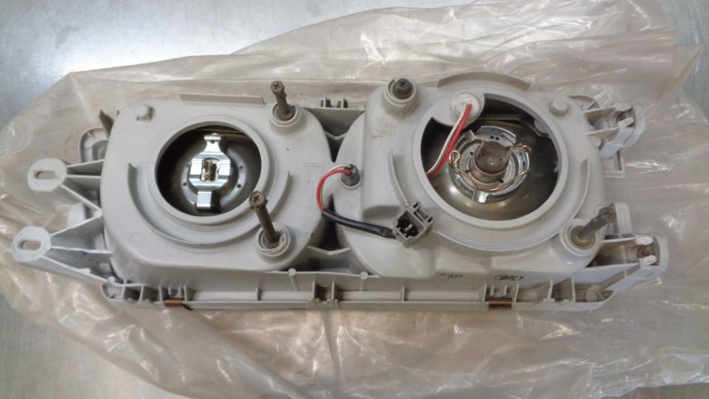 Mitsubishi Galant Left Hand Front Headlight Reconditioned VCG Used Part