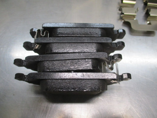 Holden Barina XC Genuine Front Brake Pad set New Part