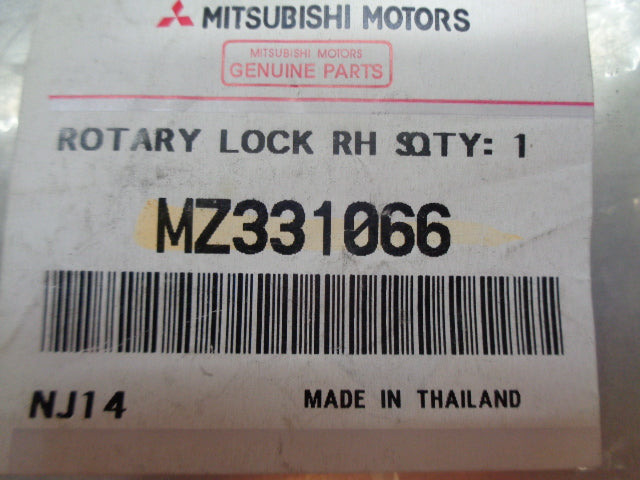 Mitsubishi Triton Genuine RH Rotary Lock New Part