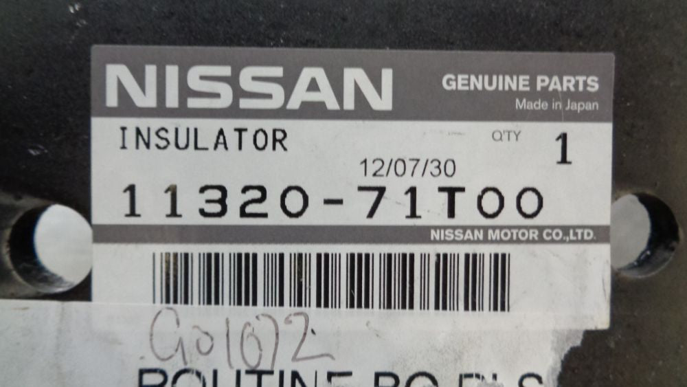 Nissan Skyline R33 GTS25 Genuine Gear Box Mount New Part
