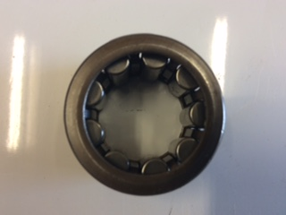 Toyota Hilux Genuine needle roller bearing transfer input gear New Part