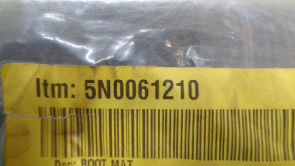 VW Tigan Genuine Rear Cargo Carpet Mat New Part